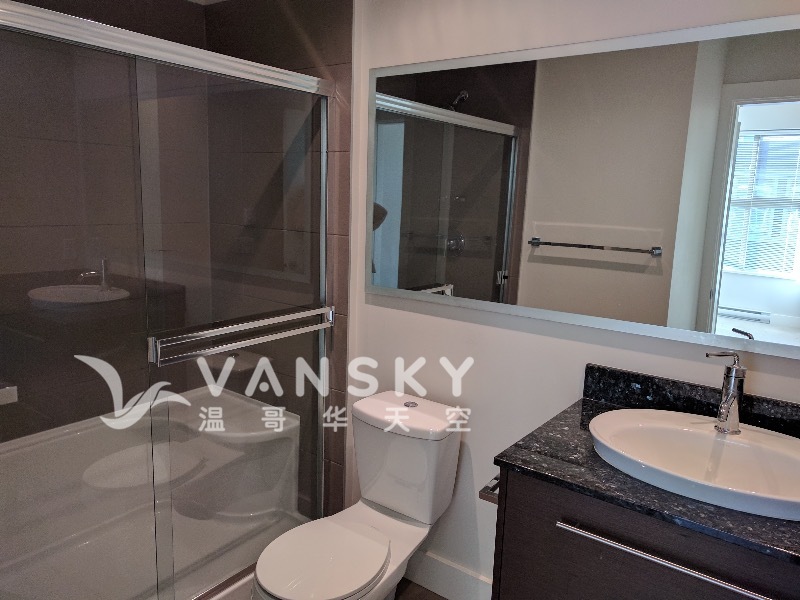 230525222319_6 Master Bath.jpg